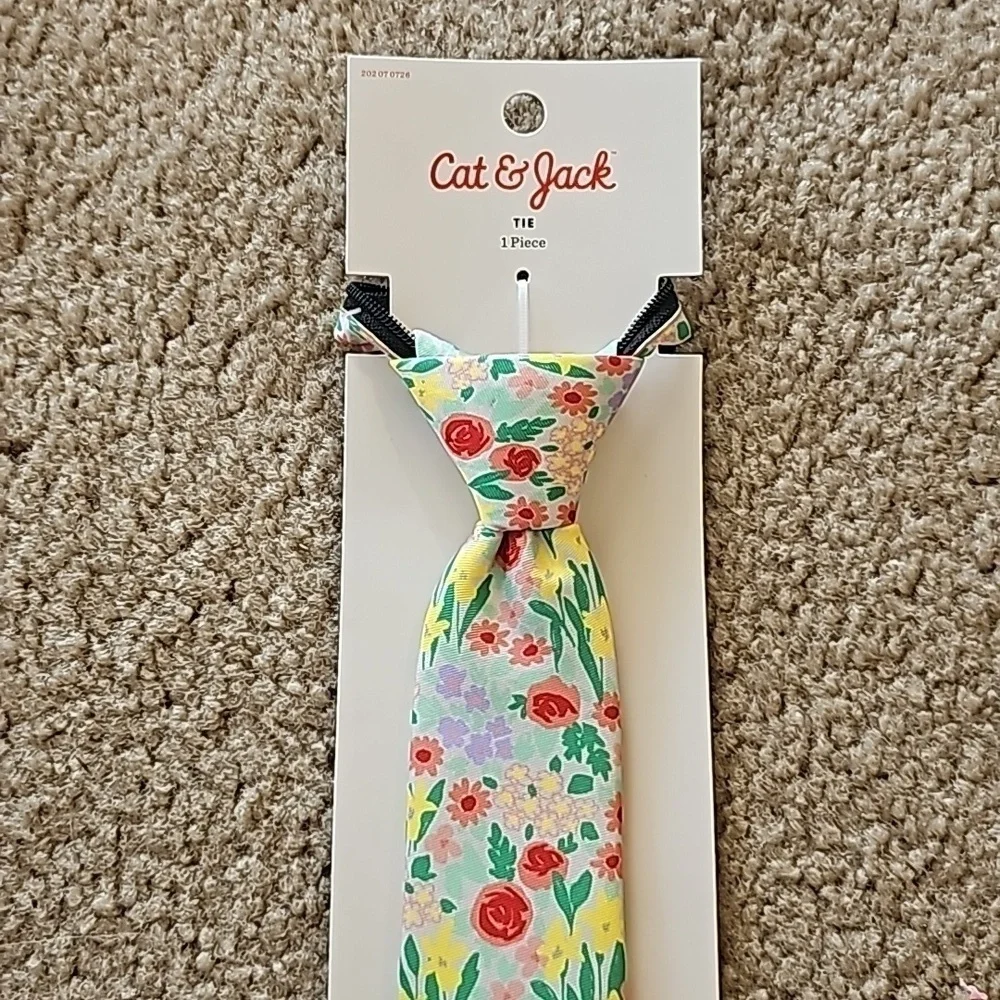 Cat & Jack Boys Woven Floral Zip Necktie S/M
